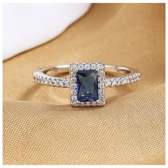 Blue square halo RING - Silver - CZs - size 8 - Picture 1 of 3